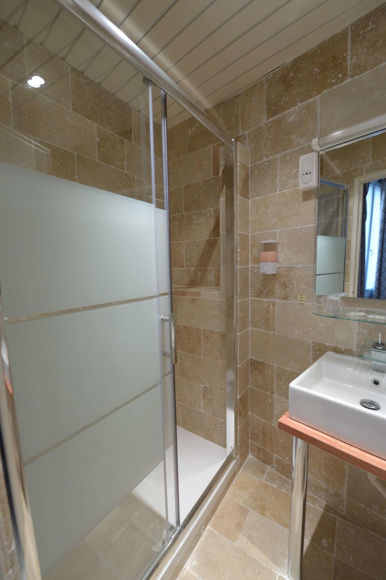 Korner Montmartre Hotel Paris Ngoại thất bức ảnh