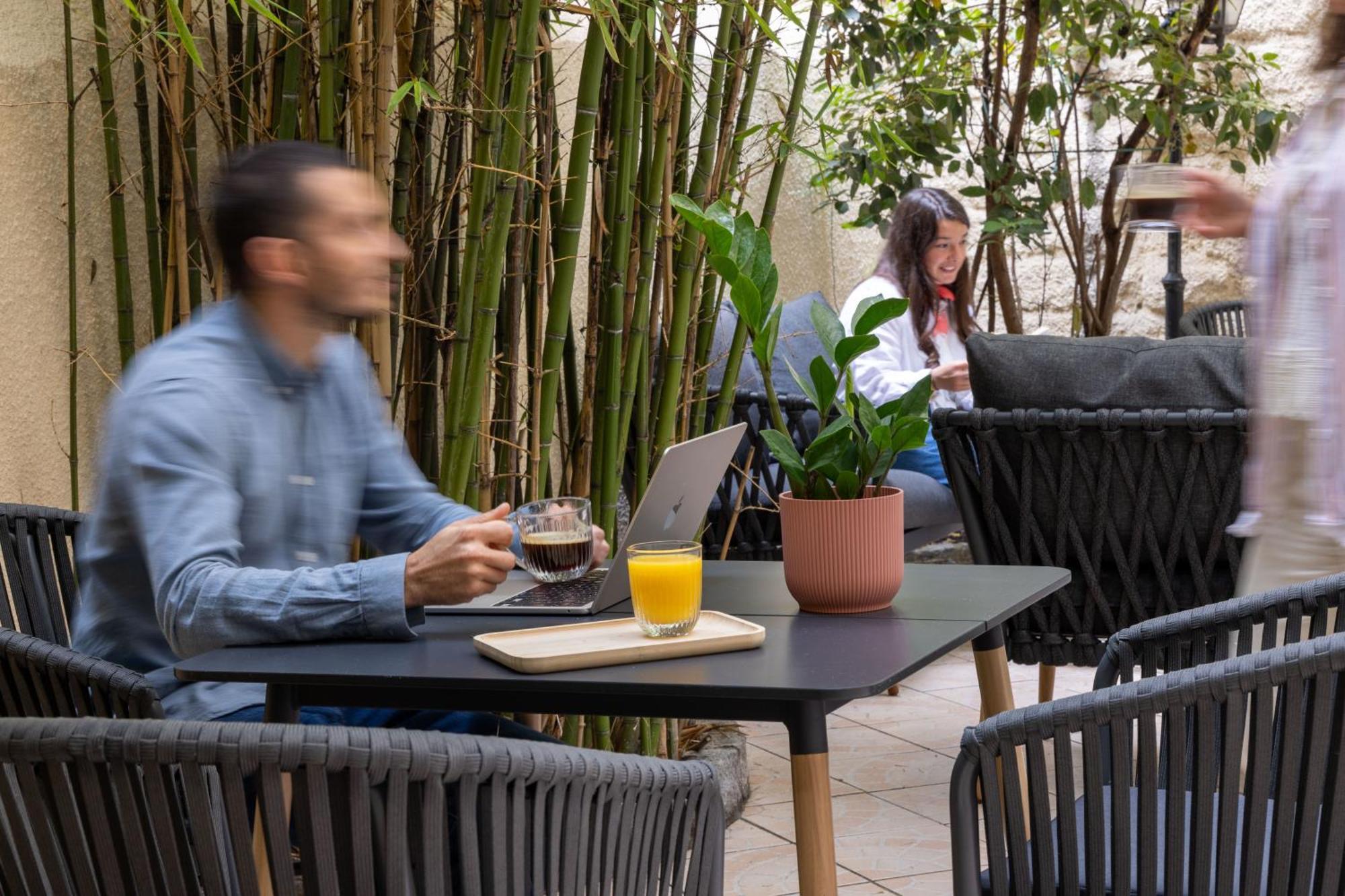 Korner Montmartre Hotel Paris Ngoại thất bức ảnh