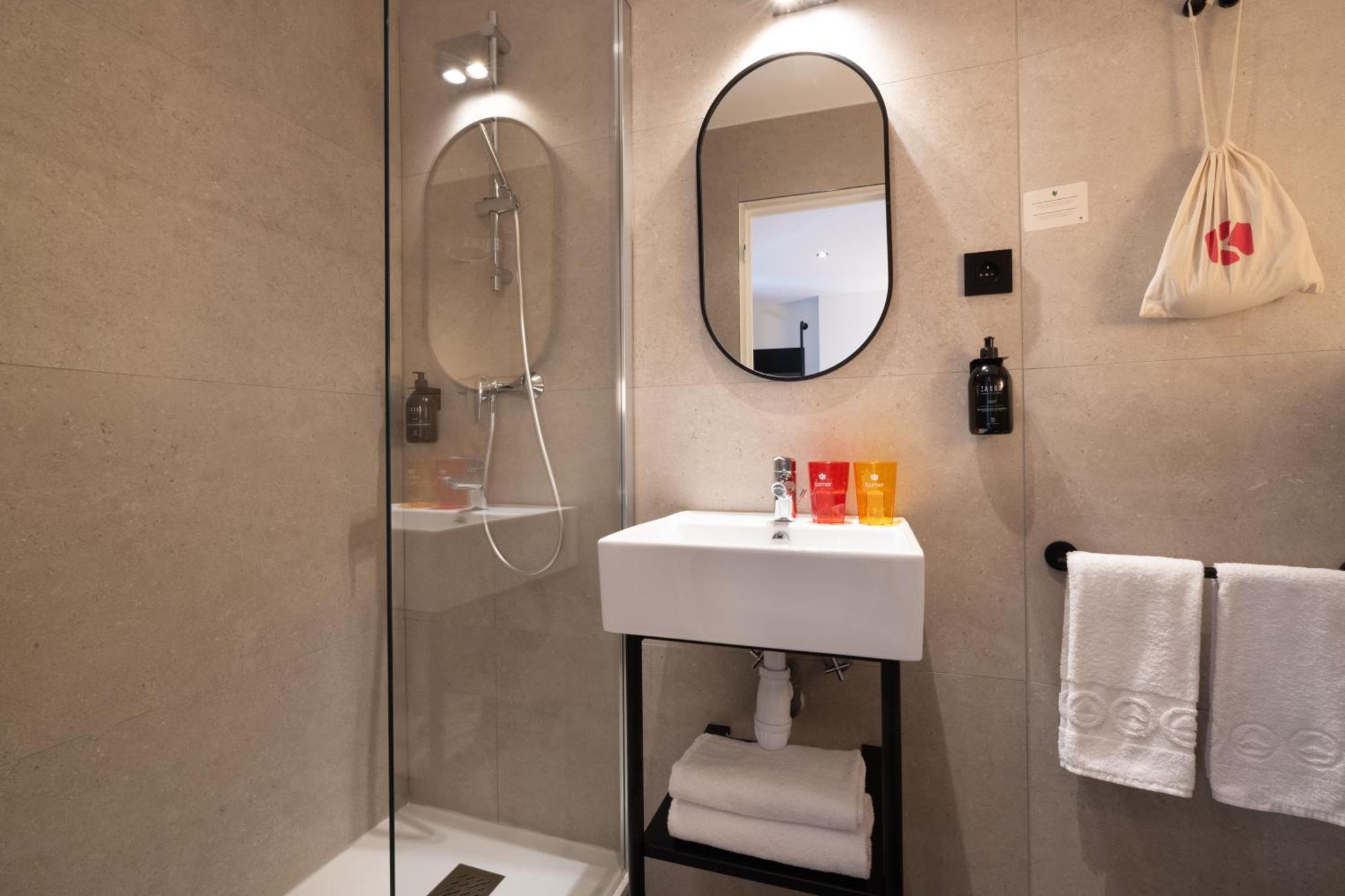 Korner Montmartre Hotel Paris Ngoại thất bức ảnh